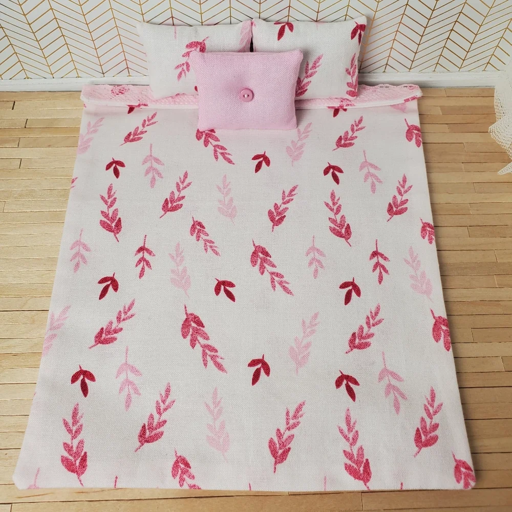Miniature Dollhouse Pink Bedding Set 1:12 Scale Maileg
